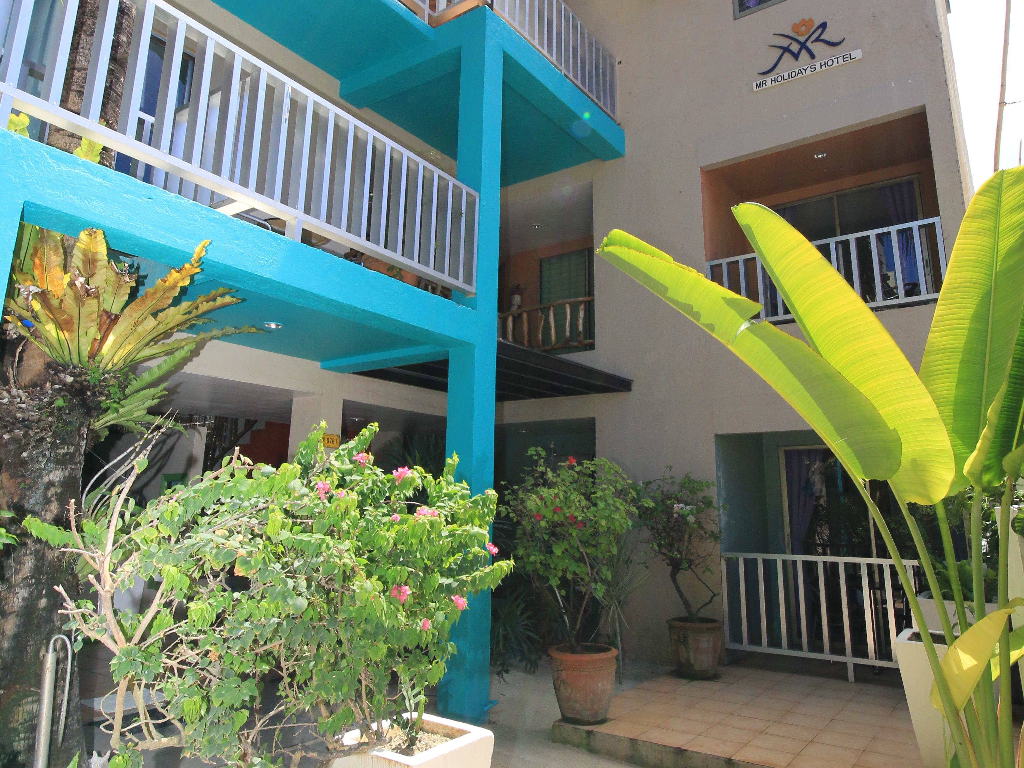 MR Holidays Hotel