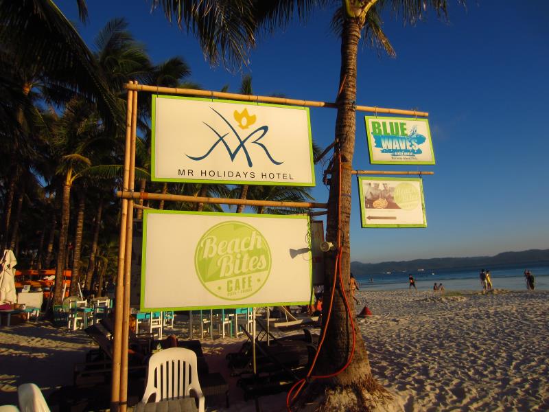 MR Holidays Hotel