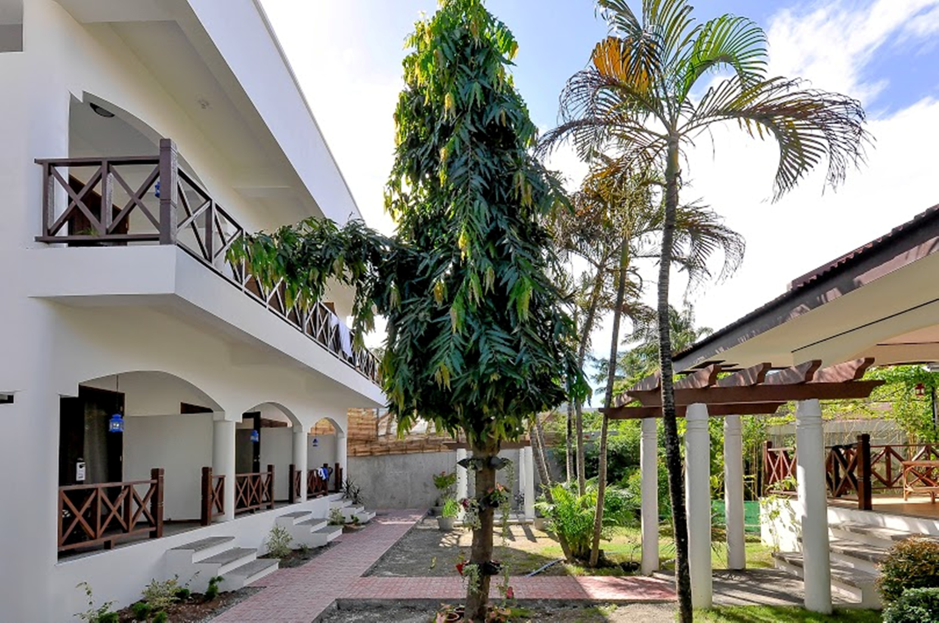 Nirvana Beach Resort
