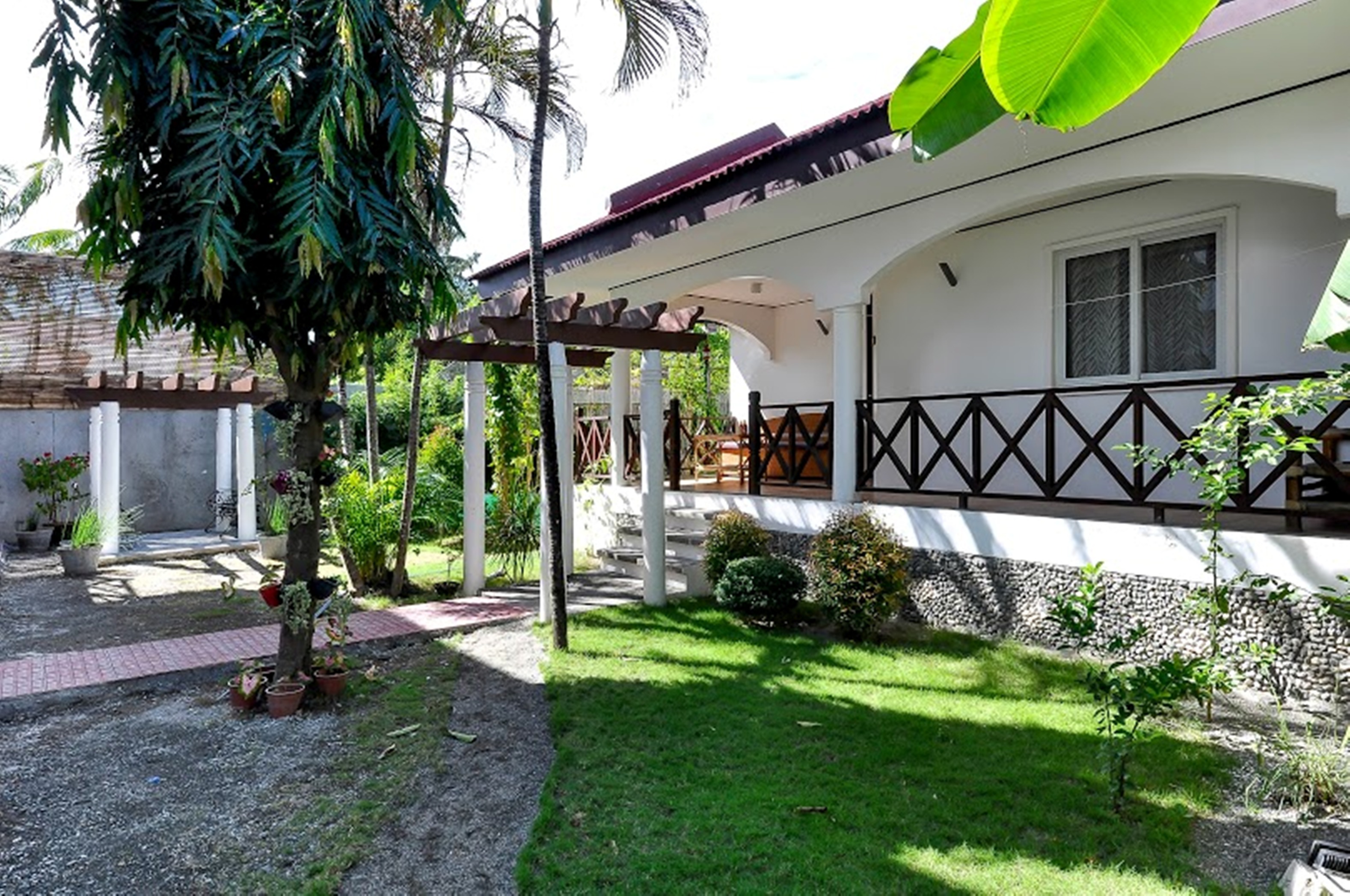Nirvana Beach Resort