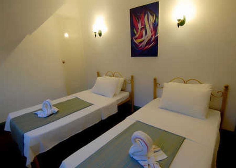 Orinda Beach Resort