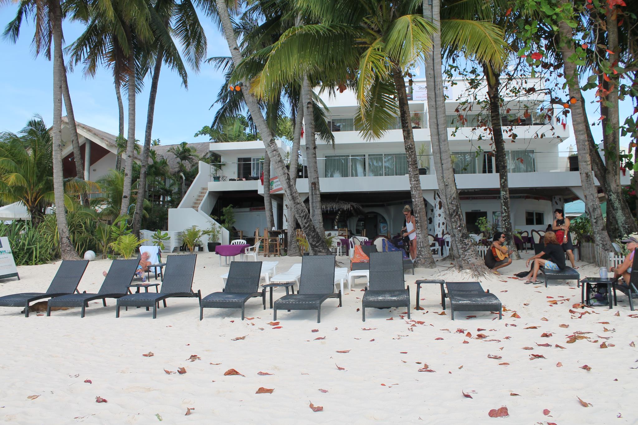 Oro Beach Resort