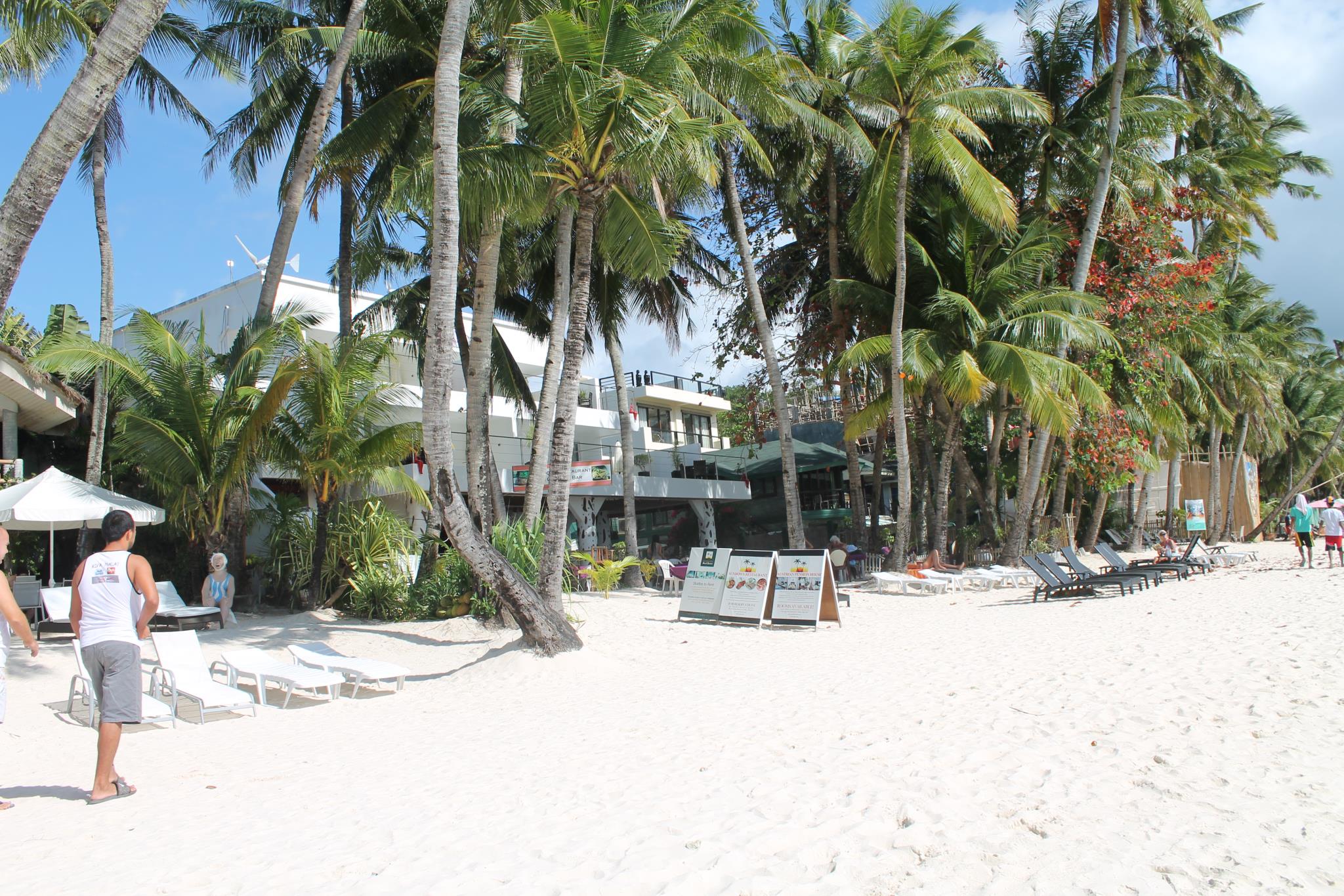 Oro Beach Resort