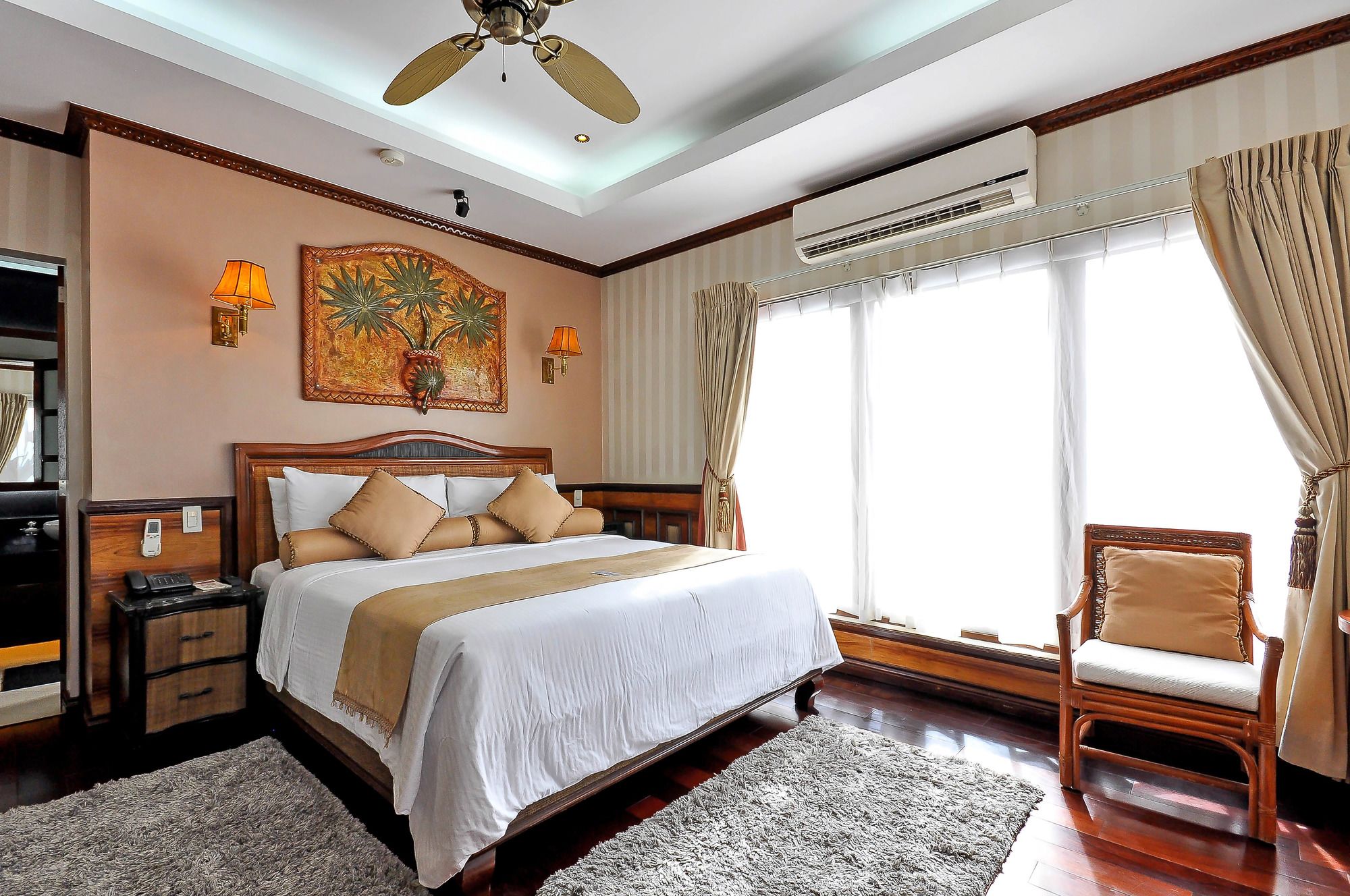 Red Coconut Beach Hotel