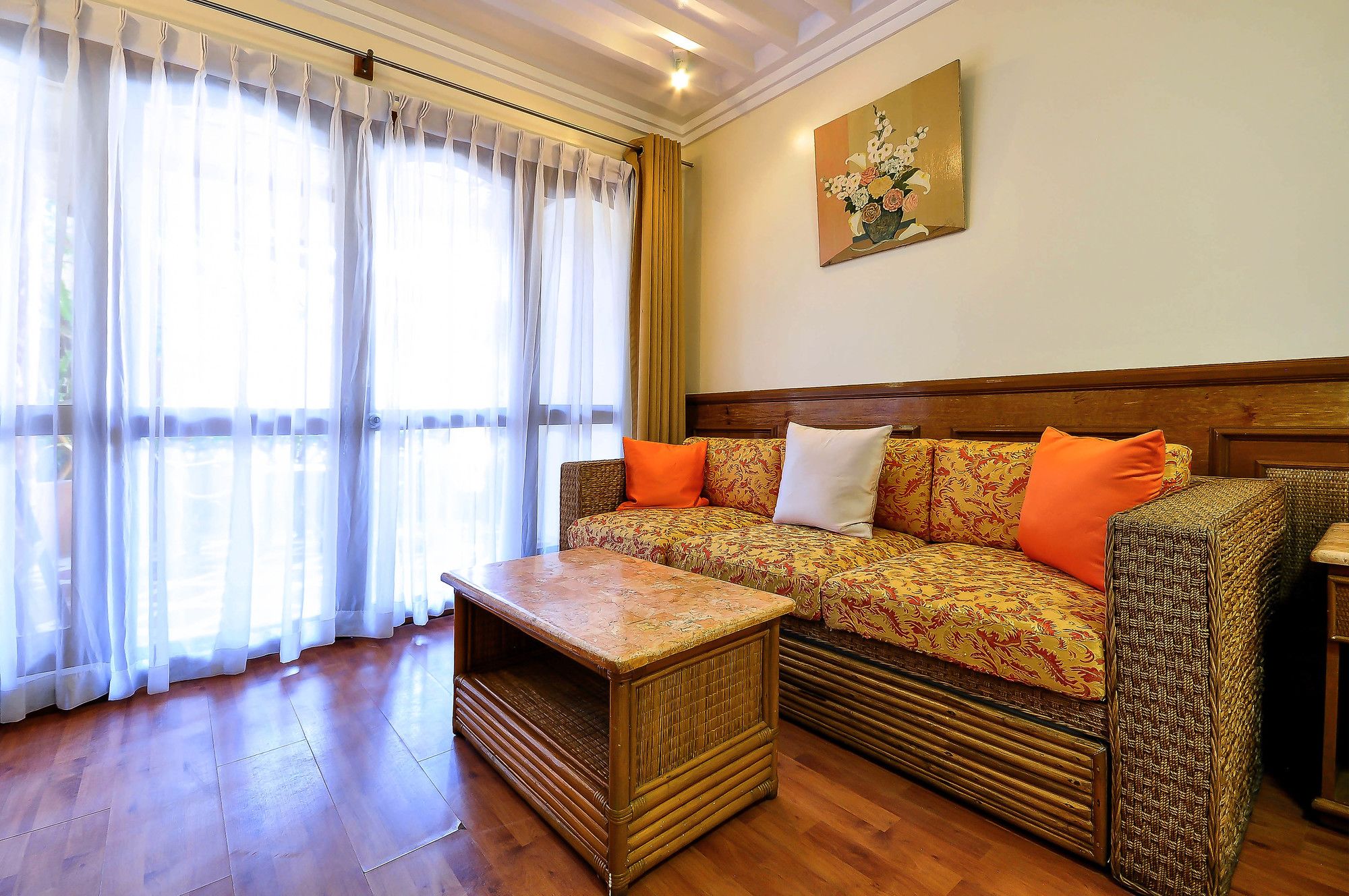 Red Coconut Beach Hotel