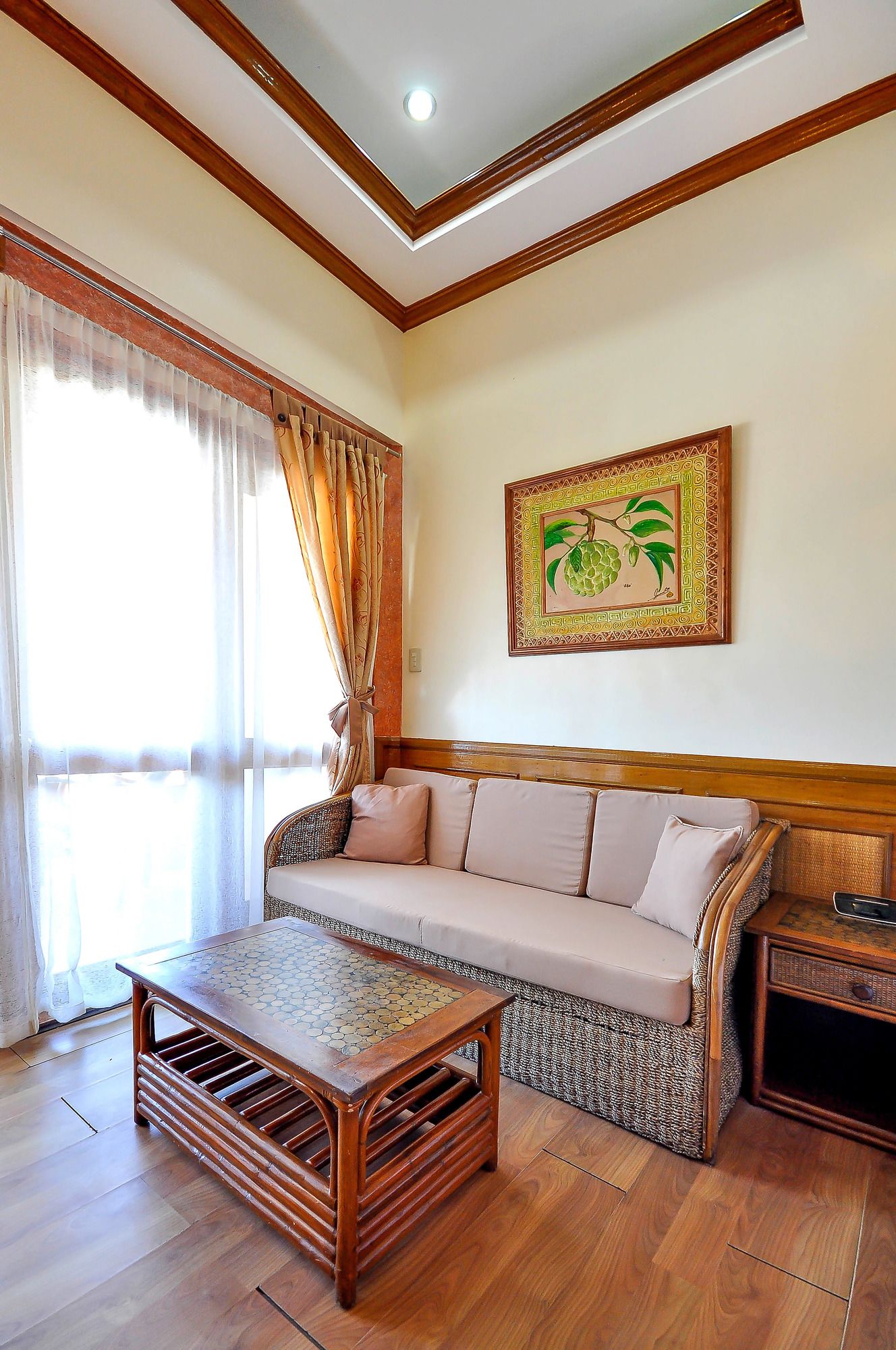 Red Coconut Beach Hotel