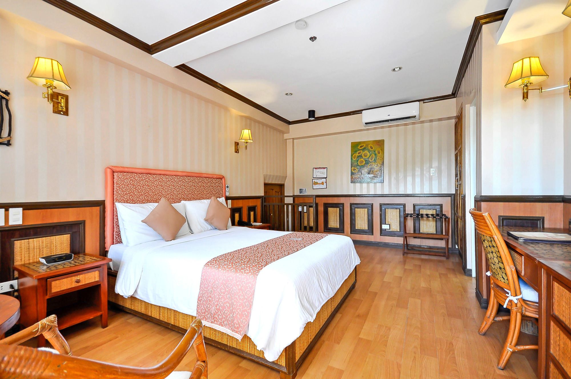 Red Coconut Beach Hotel