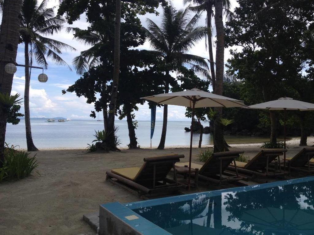Rieseling Boracay Beach Resort