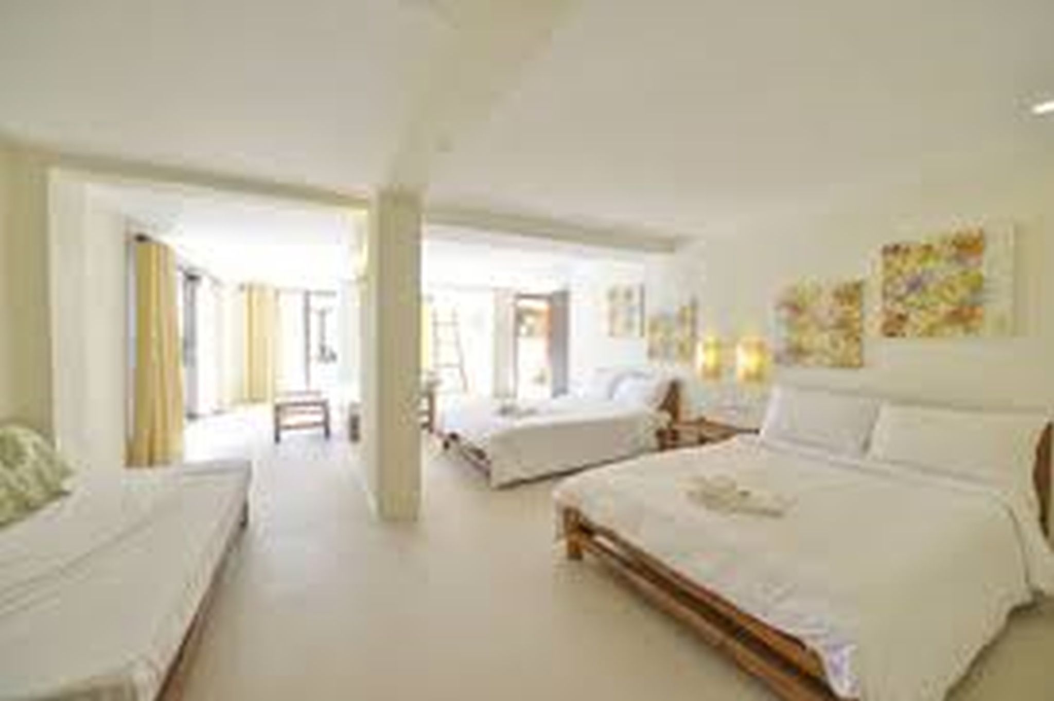 Rieseling Boracay Beach Resort