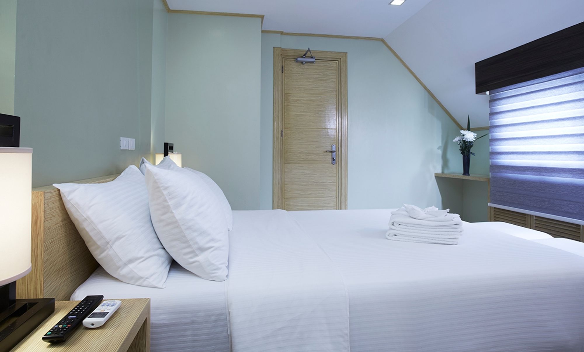 Shore Time Hotel Boracay