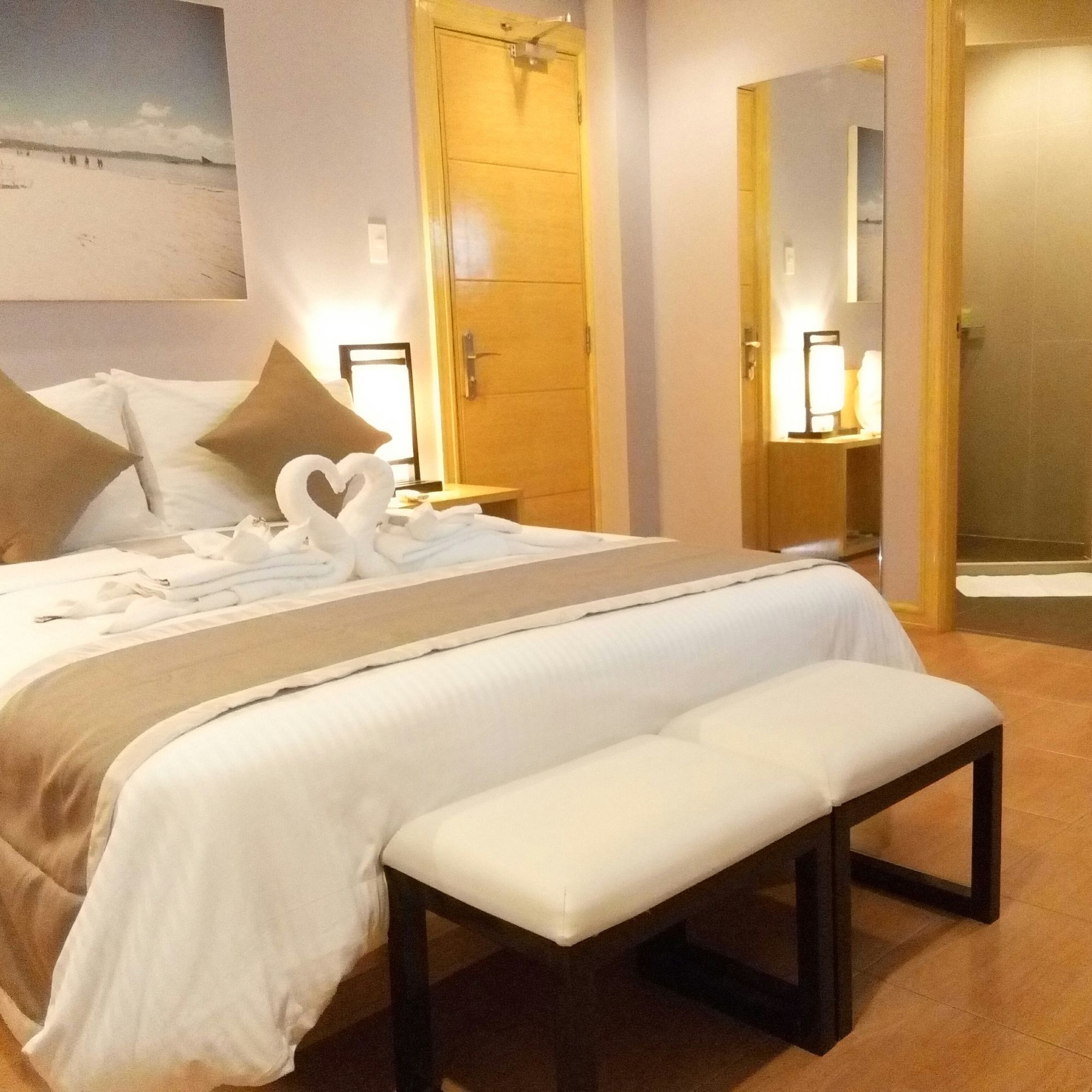 Shore Time Hotel Boracay