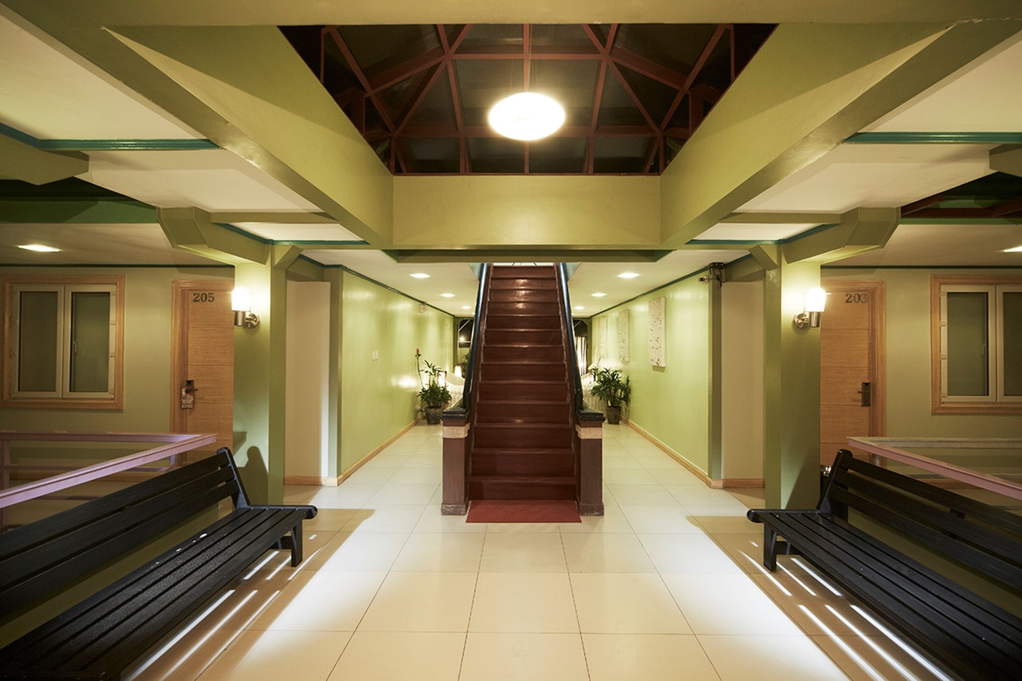 Shore Time Hotel Boracay