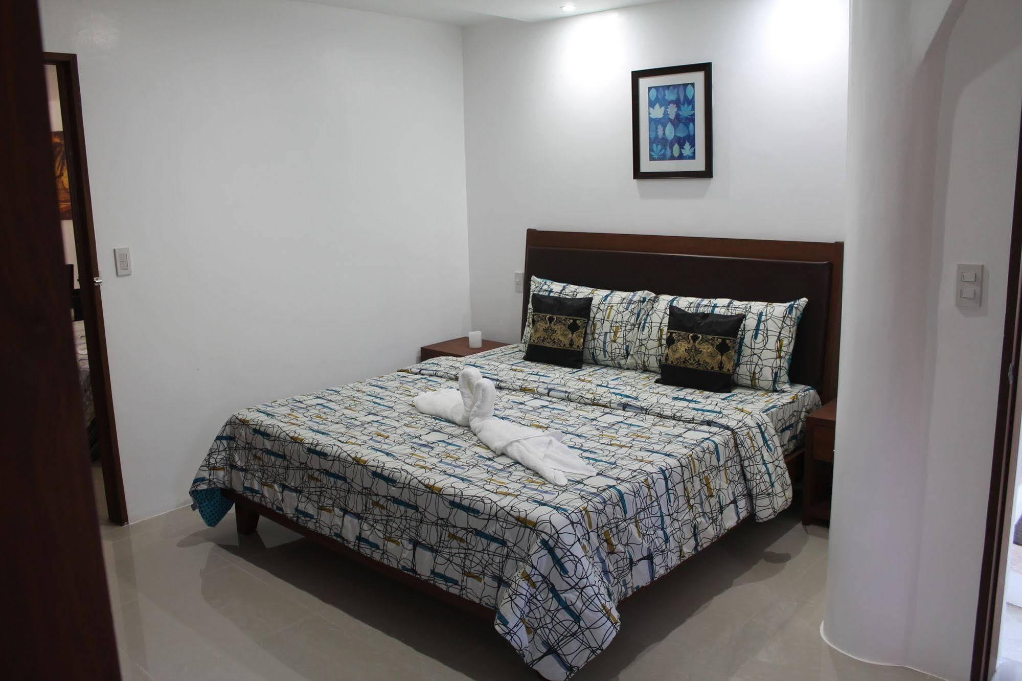 Sundown Resort and Austrian Pension House