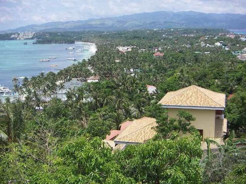 Sunrise Palais Boracay
