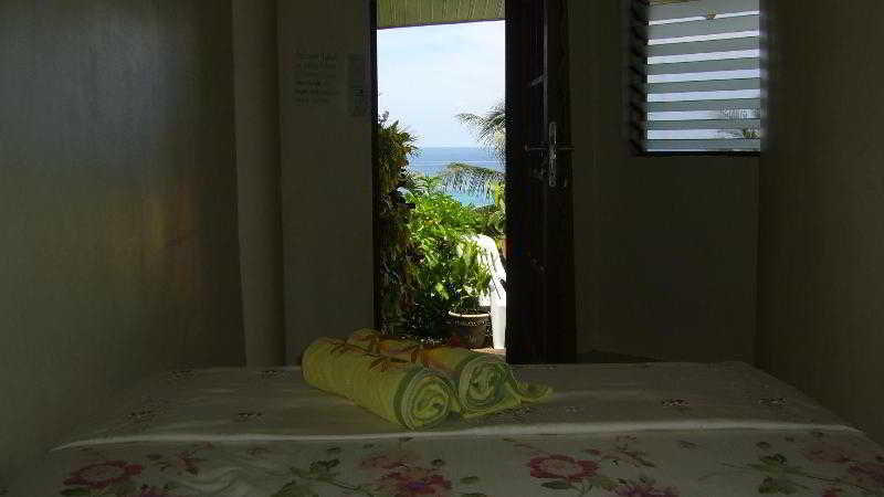 Sunrise Palais Boracay