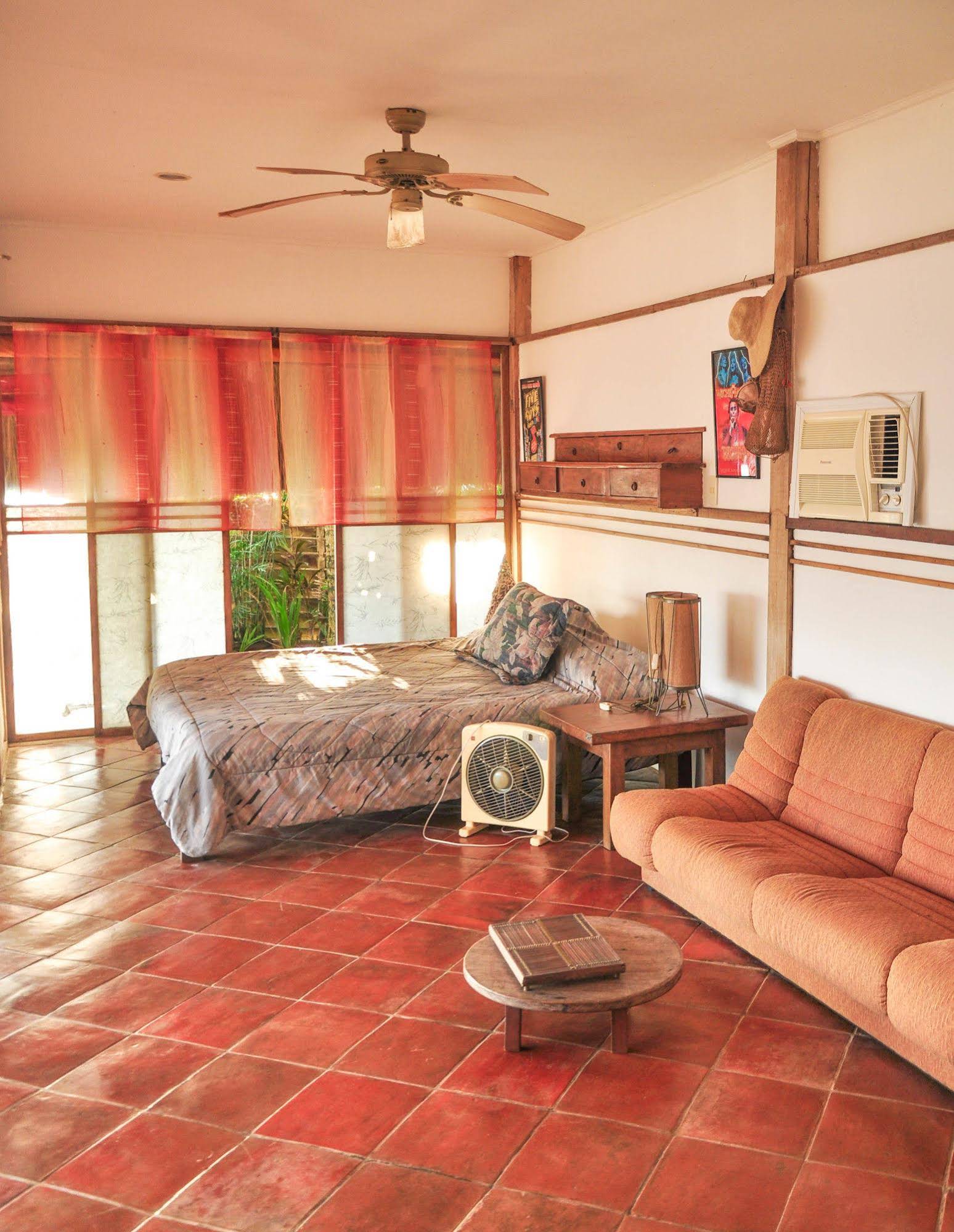 Sunset Cottages