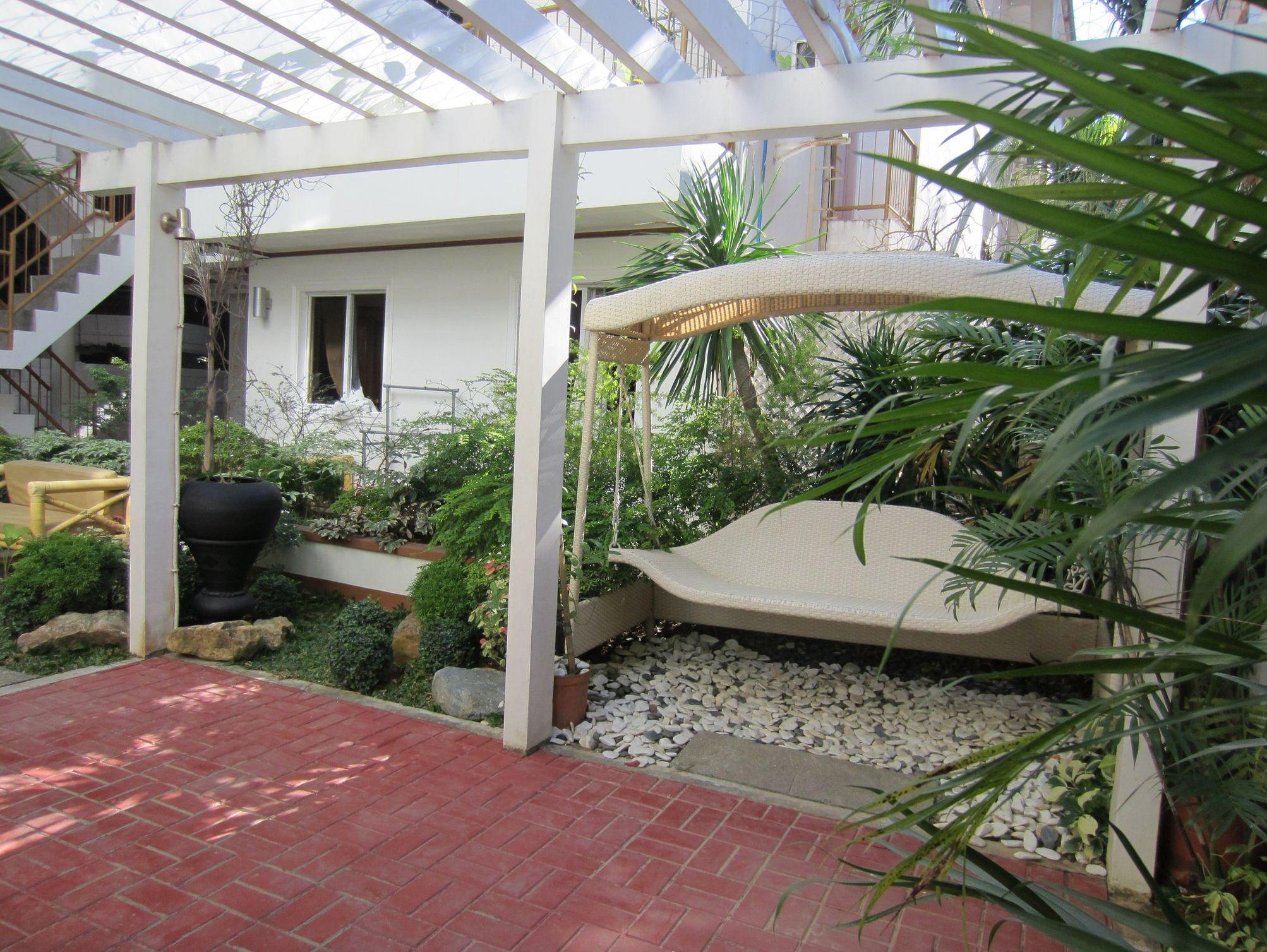 Sur Beach Resort Boracay