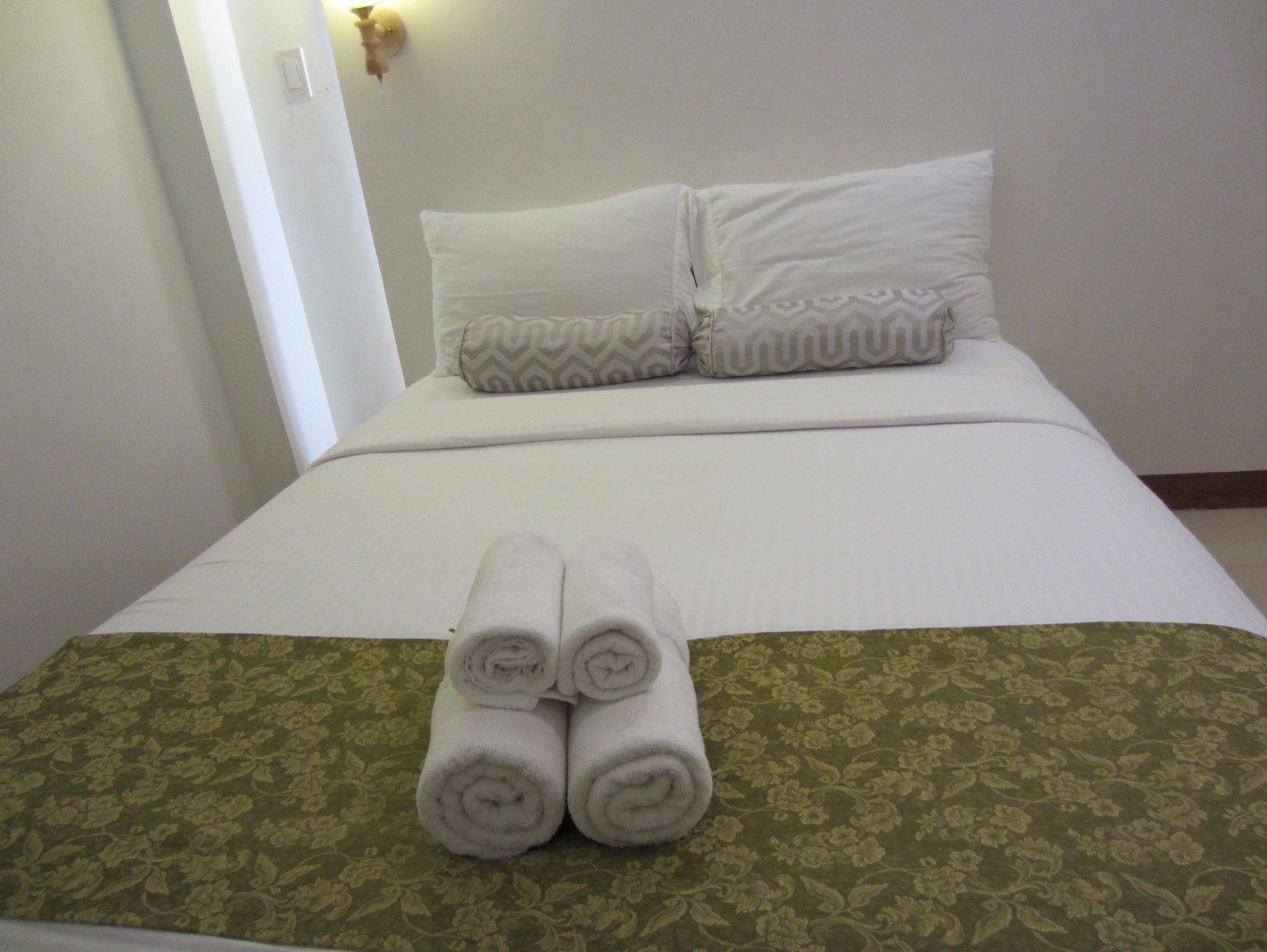 Sur Beach Resort Boracay
