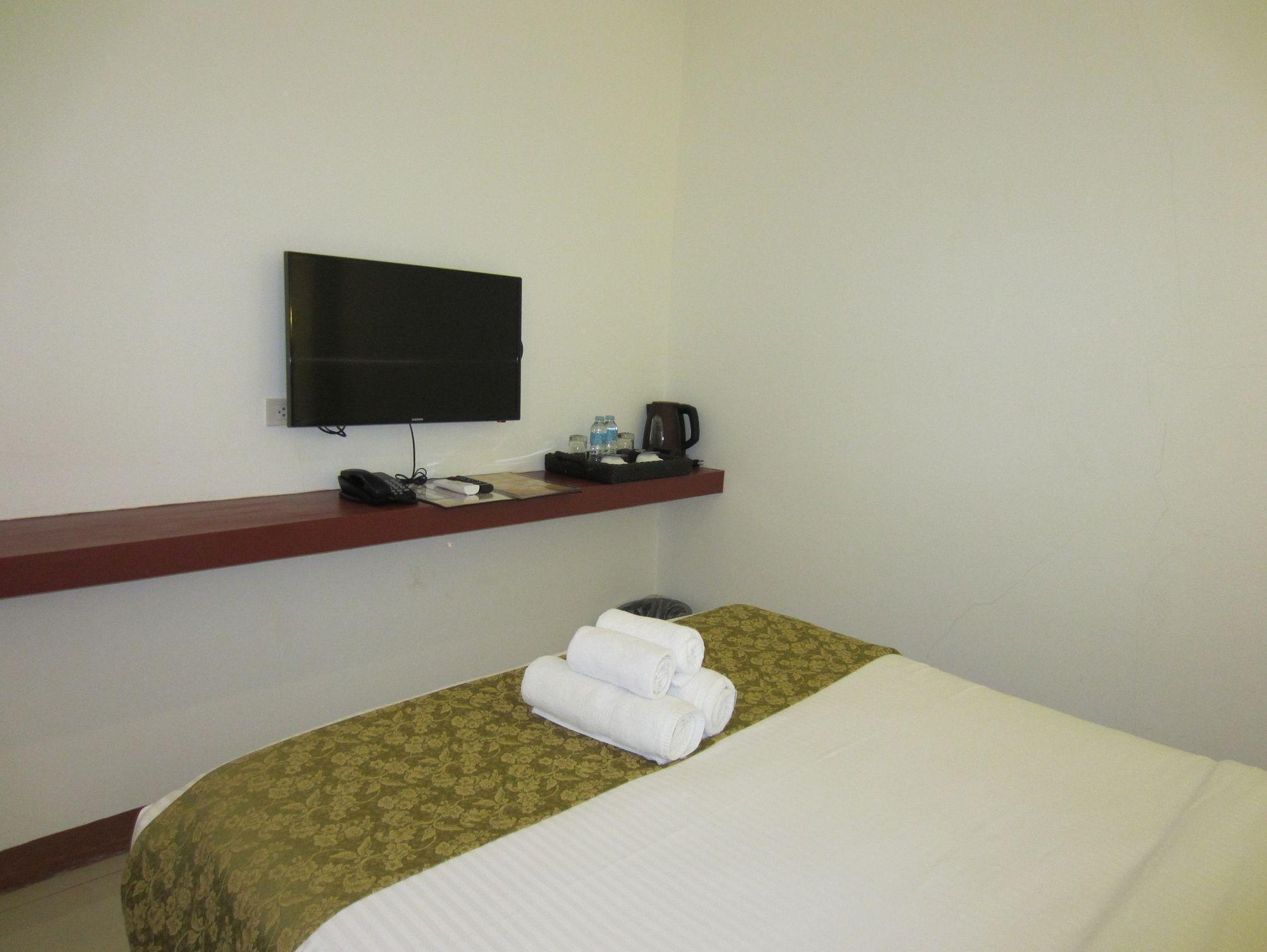 Sur Beach Resort Boracay