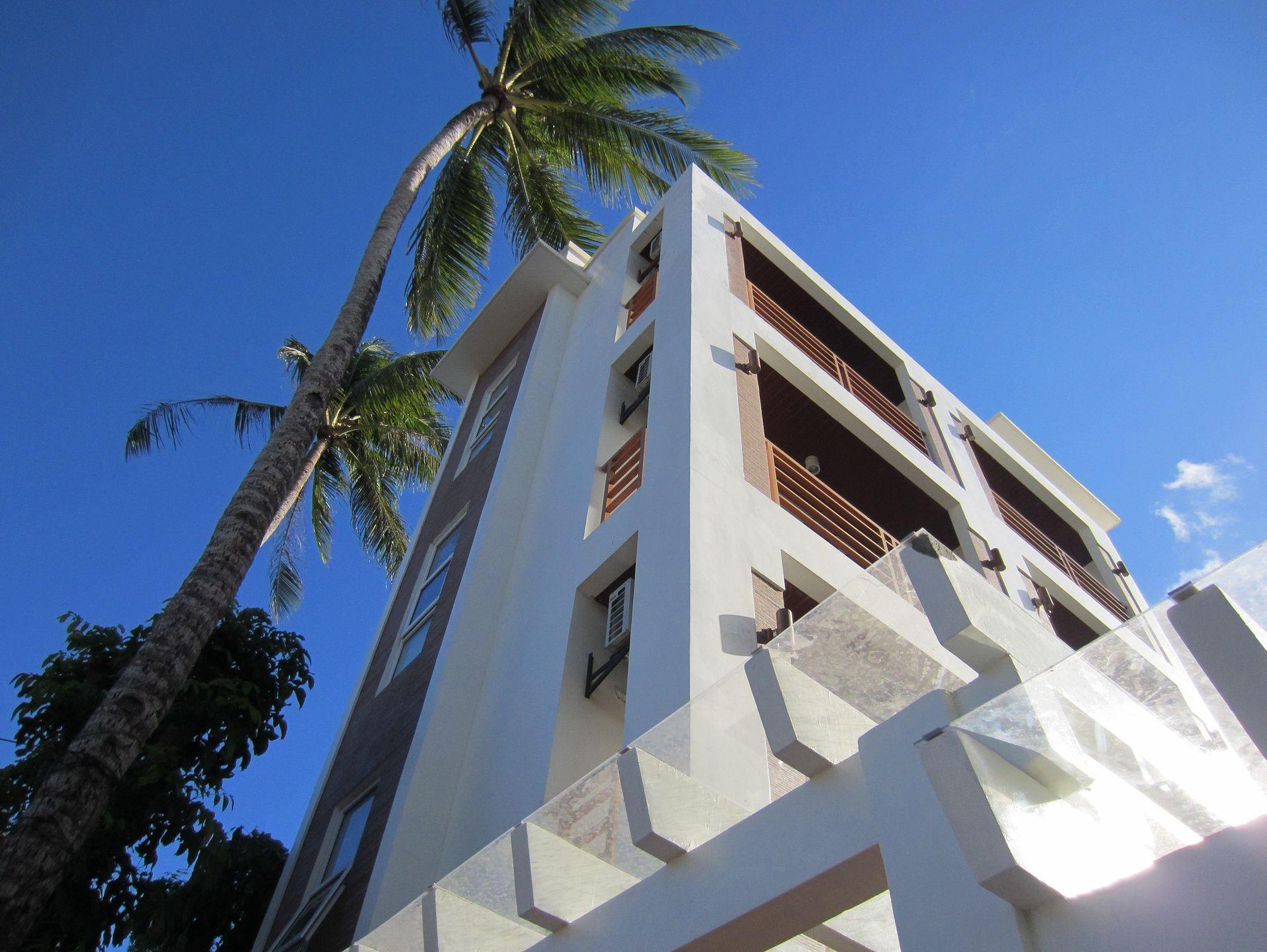 Sur Beach Resort Boracay