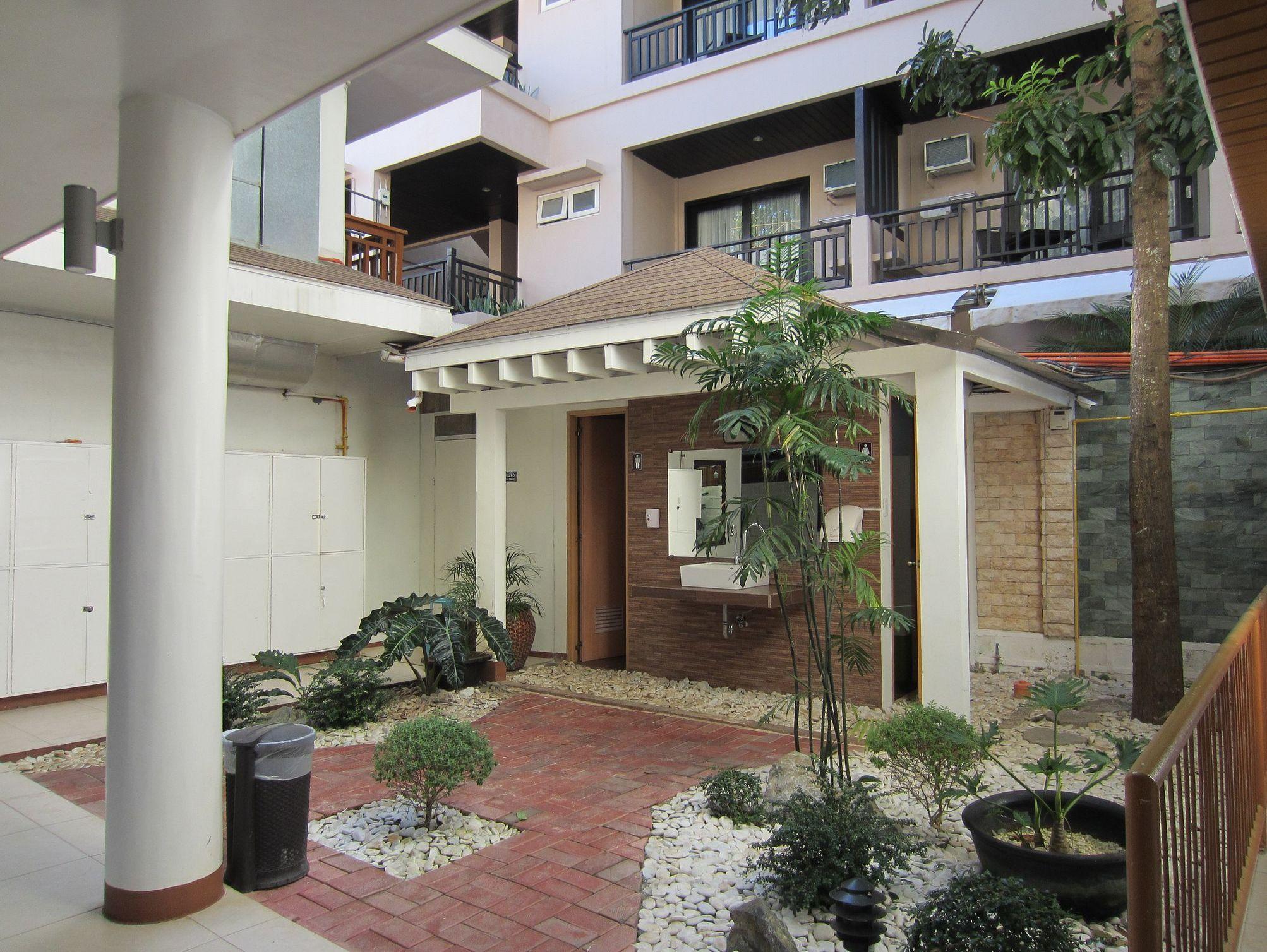 Sur Beach Resort Boracay