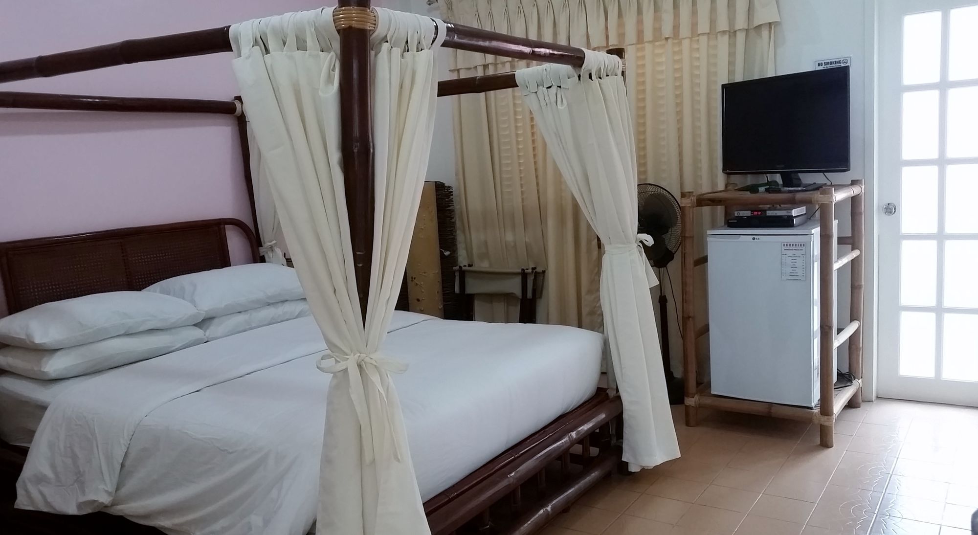 Surfside Boracay Resort & Spa