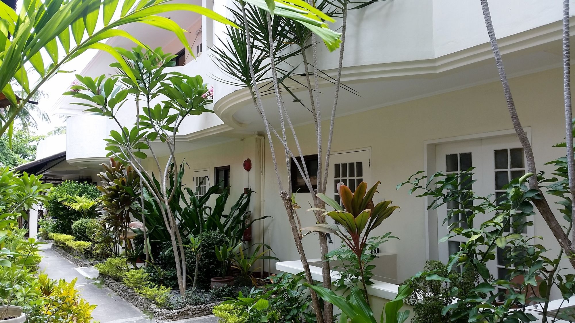 Surfside Boracay Resort & Spa