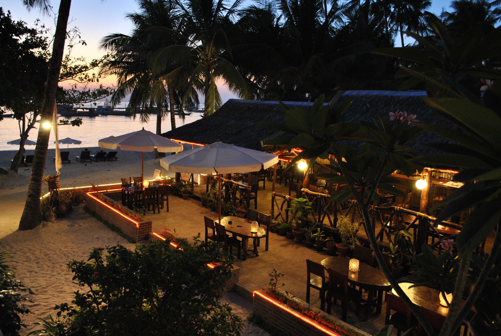 Surfside Boracay Resort & Spa