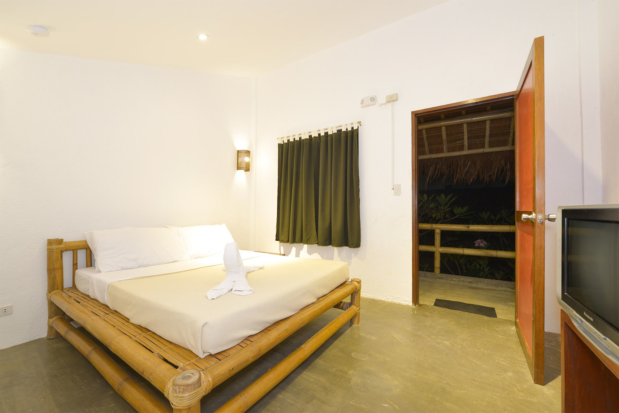 The Lazy Dog Bed & Breakfast