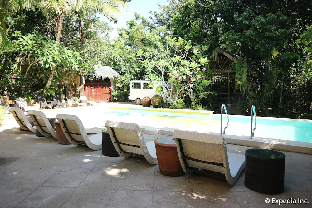 The Sun Villa Hilltop Resort & Spa