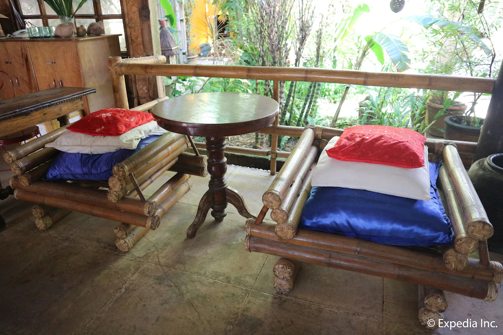 The Sun Villa Hilltop Resort & Spa