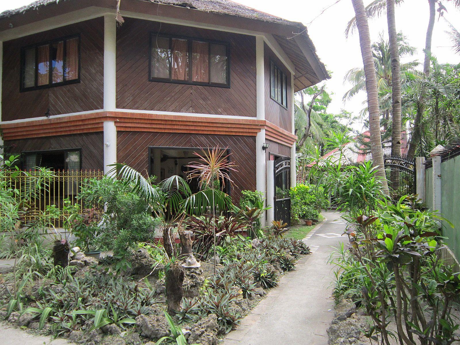 Tonglen Beach Resort