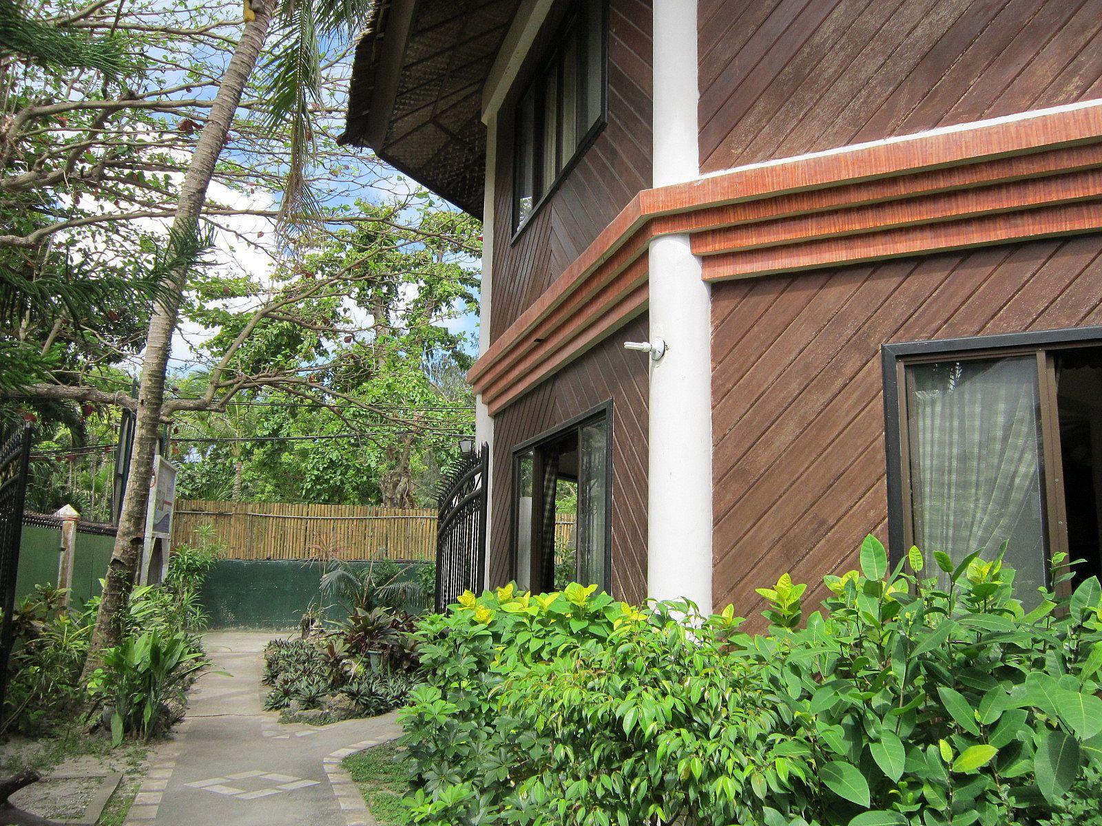 Tonglen Beach Resort
