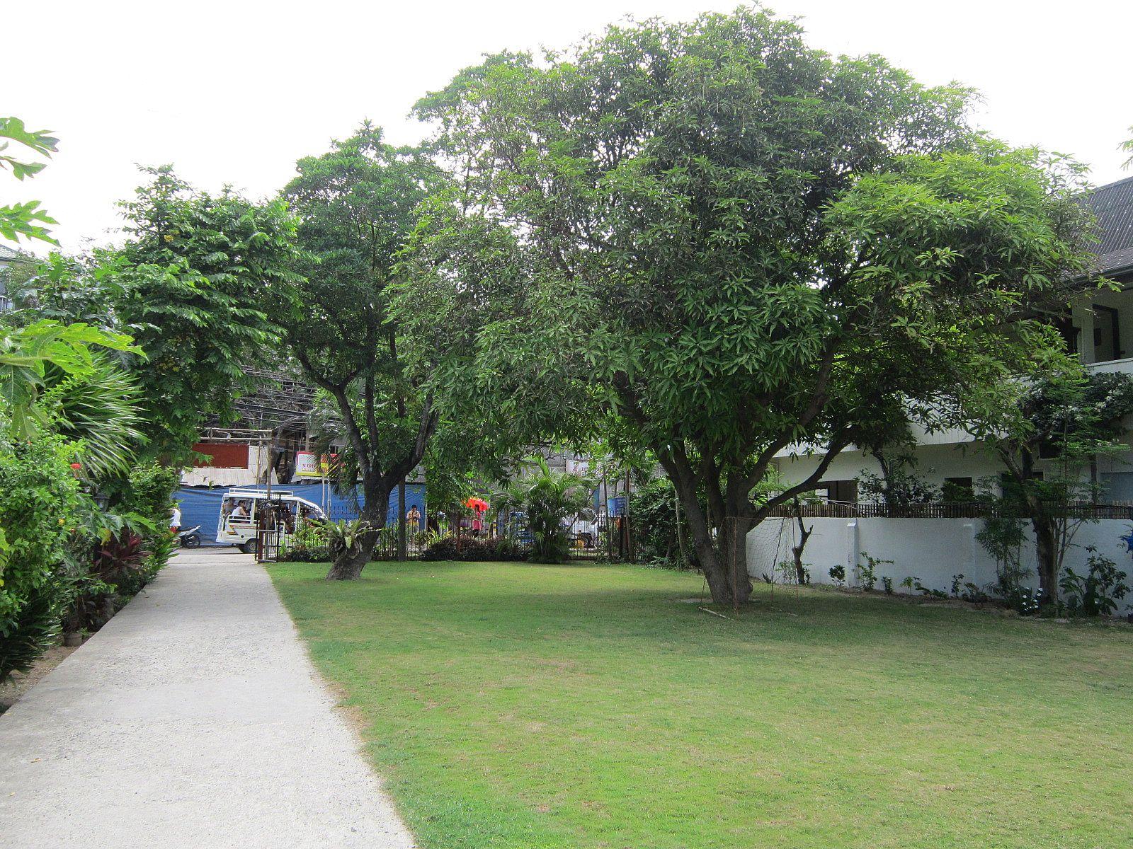 Tonglen Beach Resort