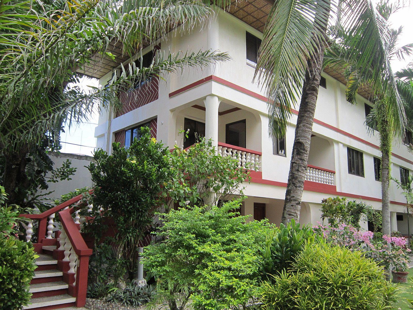 Tonglen Beach Resort
