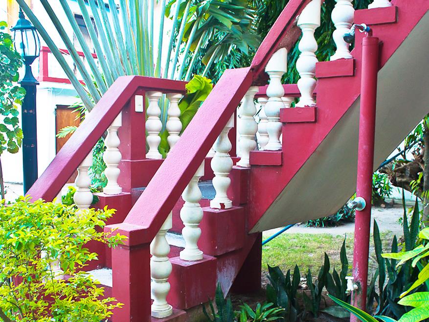 Tonglen Beach Resort