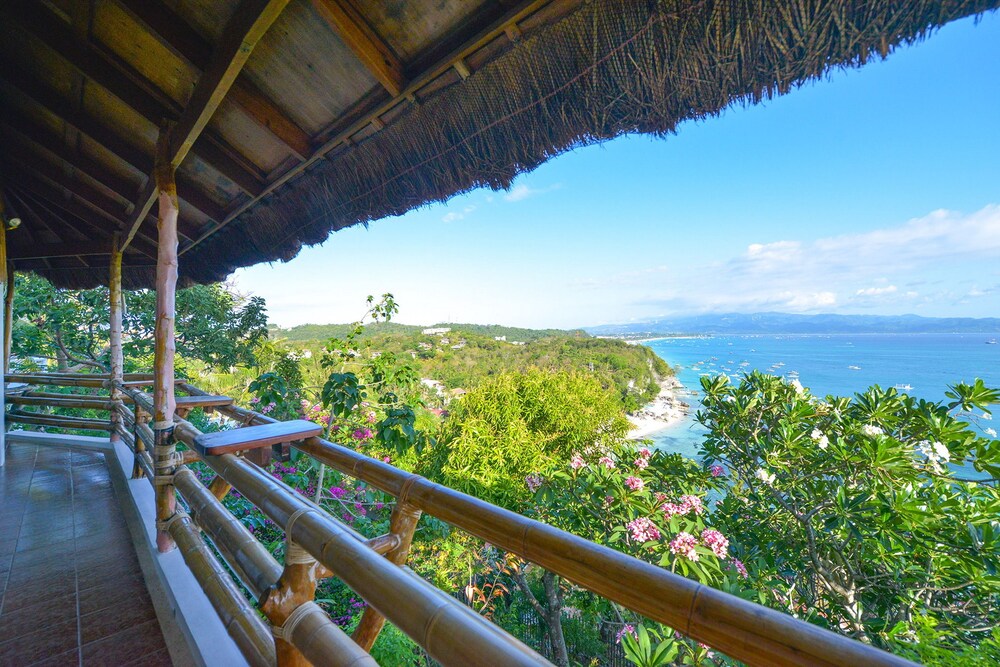 Tropicana Ocean Villas