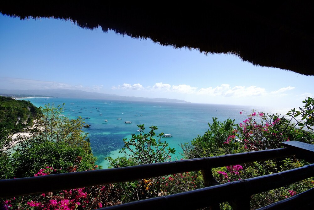 Tropicana Ocean Villas