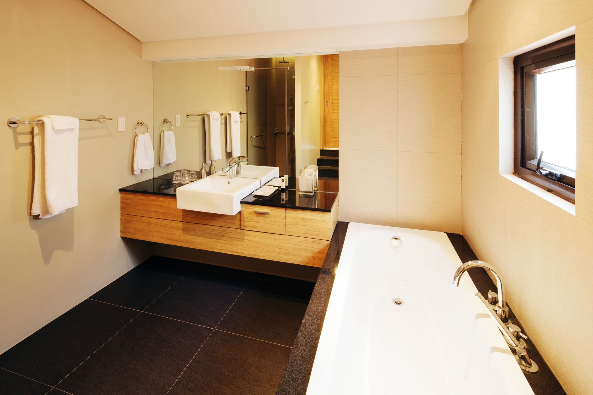 Villa Caemilla Beach Boutique Hotel