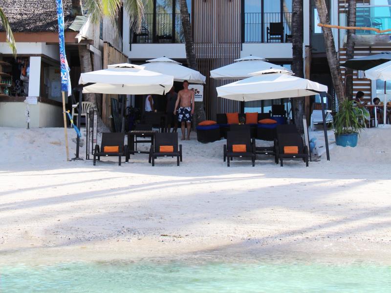 Watercolors Boracay Dive Resort