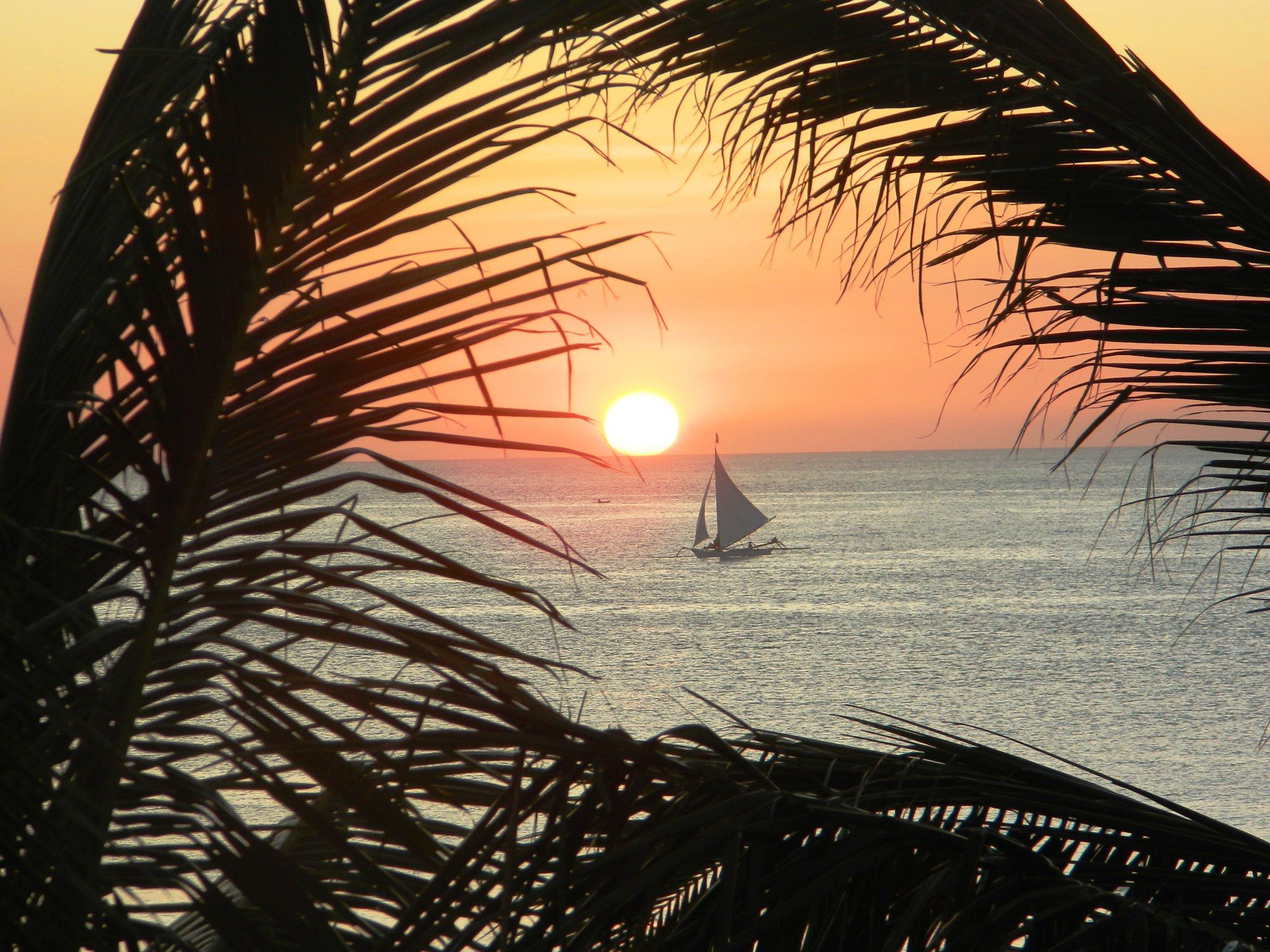 Watercolors Boracay Dive Resort