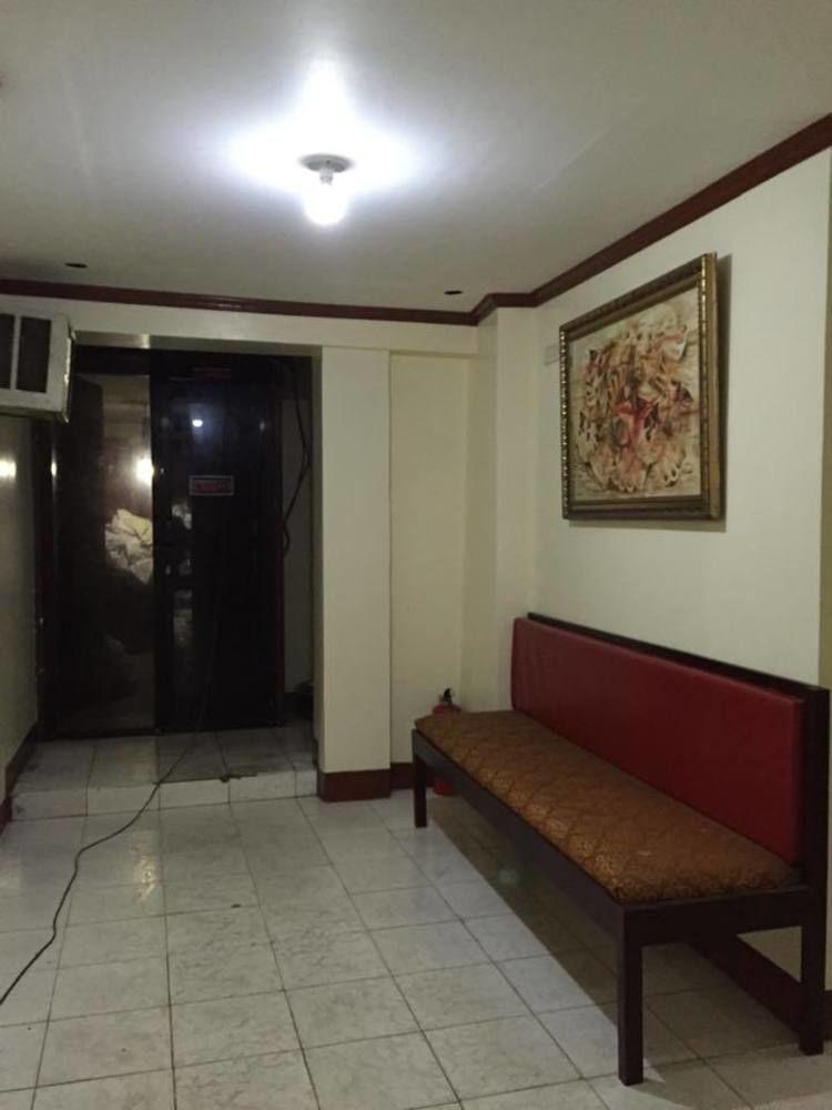 Wendy's Apartelle