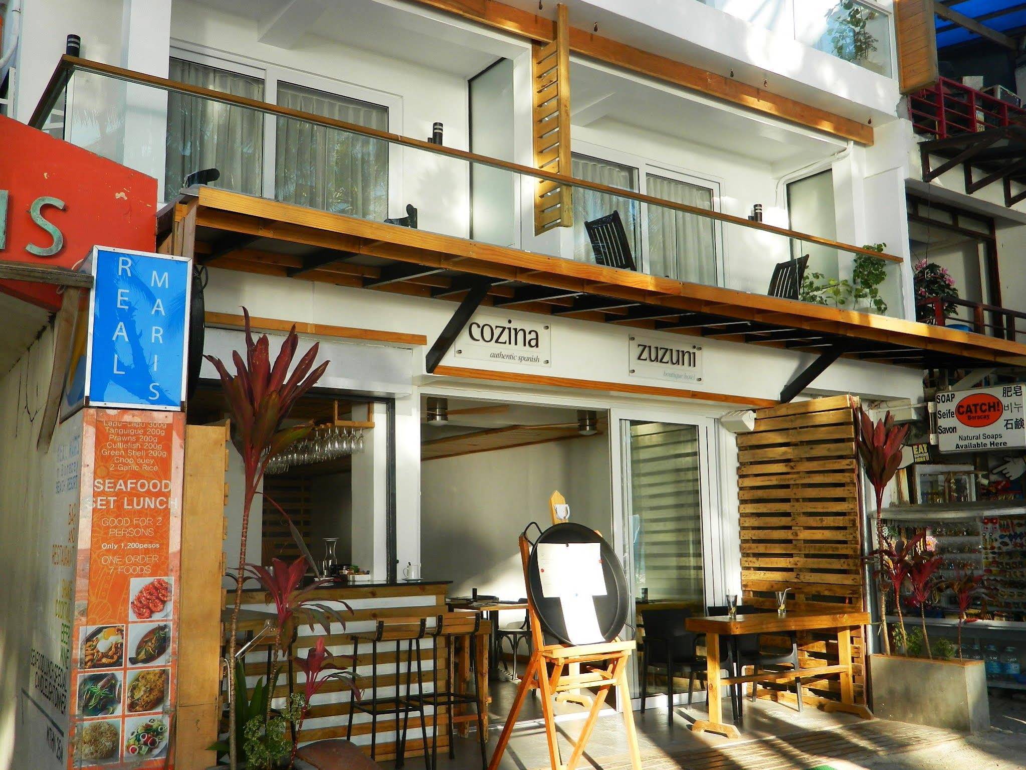Zuzuni Boutique Hotel