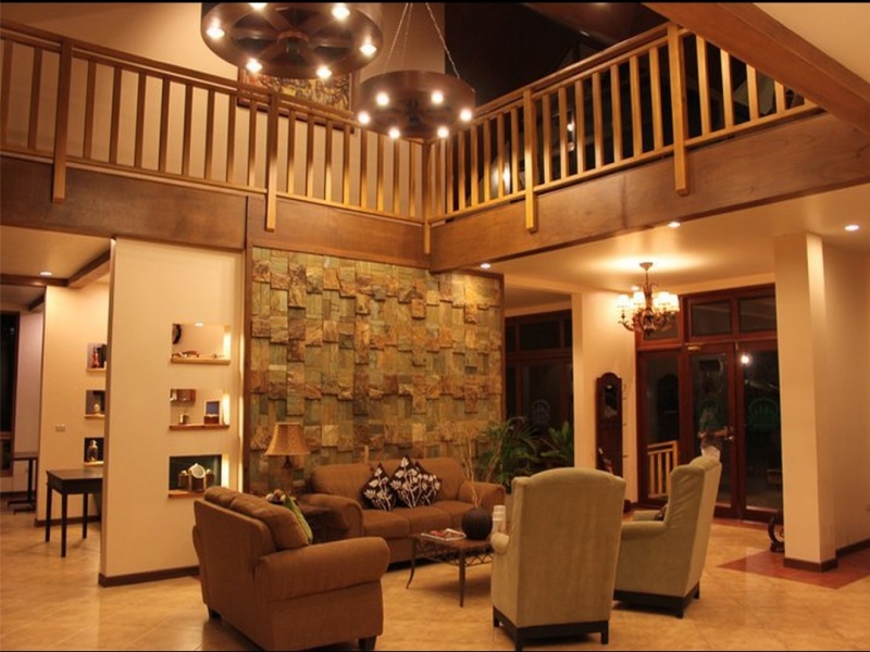 Pine Grove Mountain Lodge