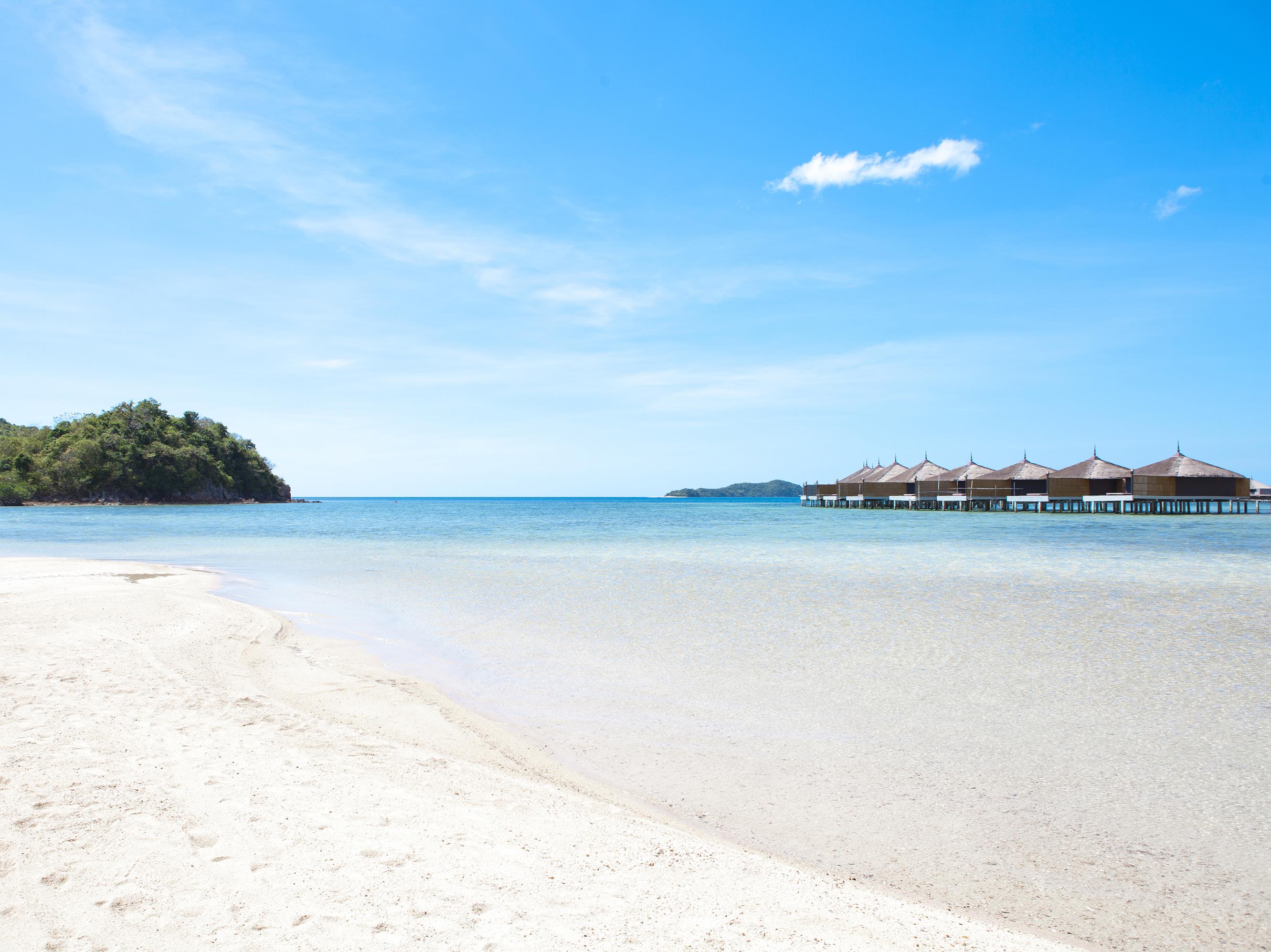 Huma Island Resort & Spa
