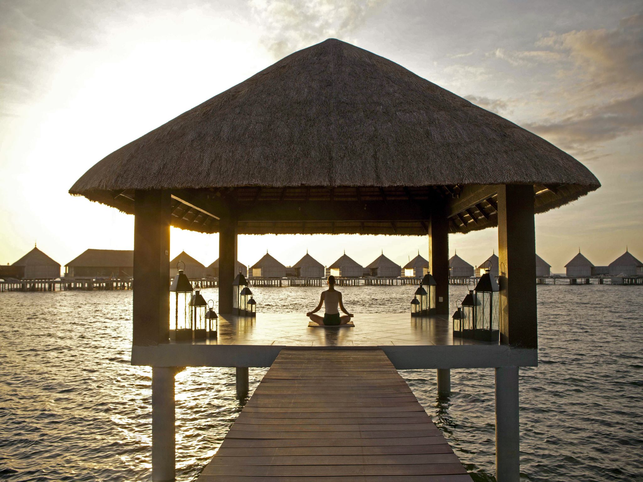 Huma Island Resort & Spa