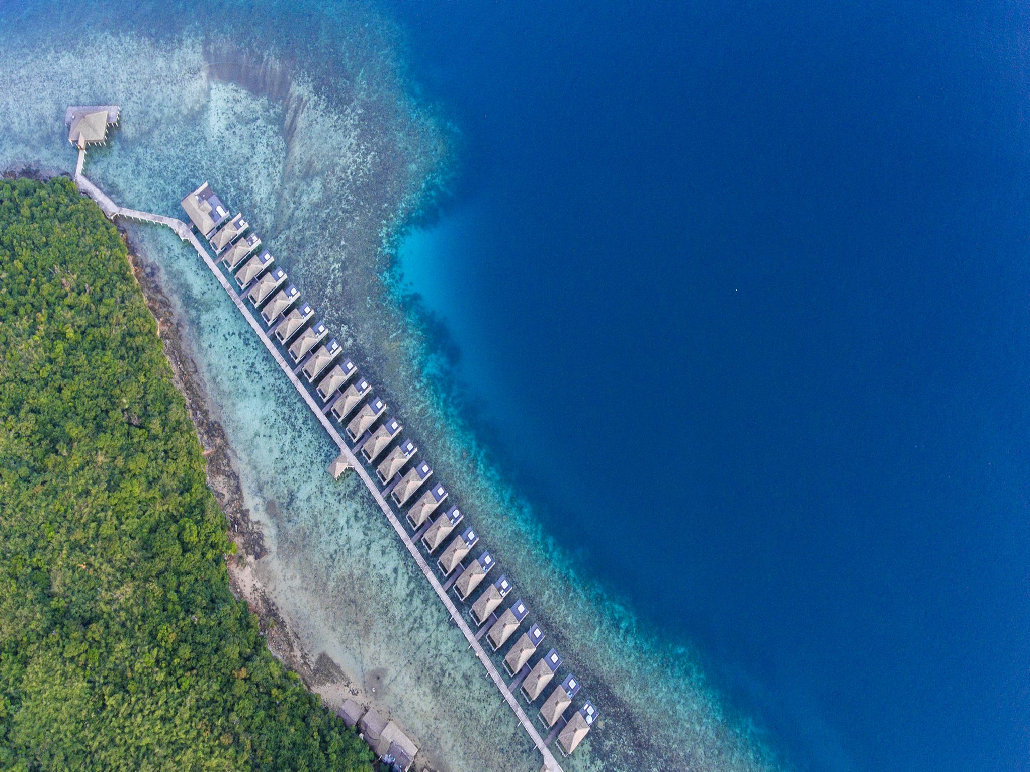 Huma Island Resort & Spa