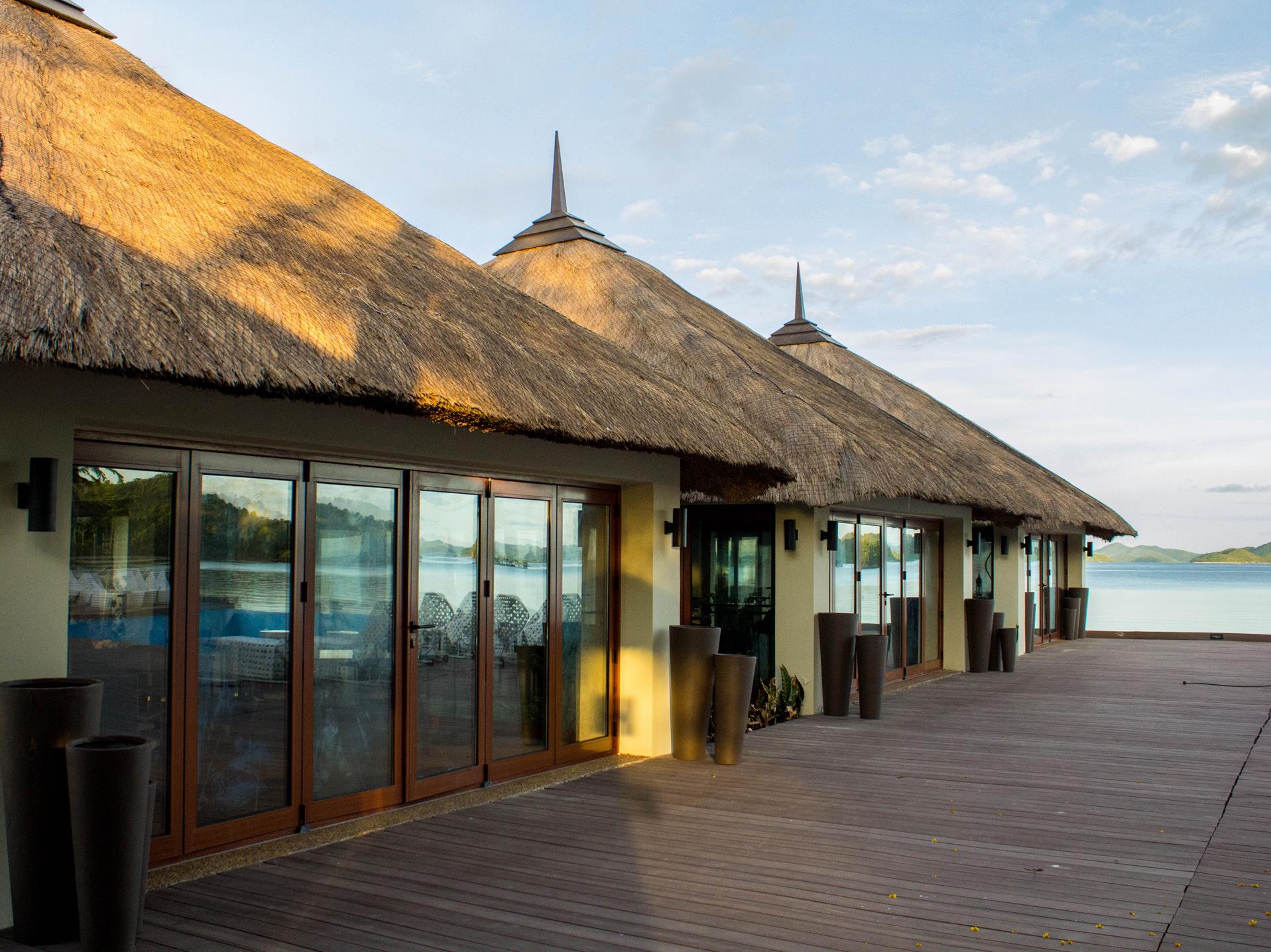 Huma Island Resort & Spa