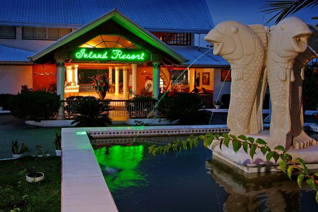 Almont Inland Resort