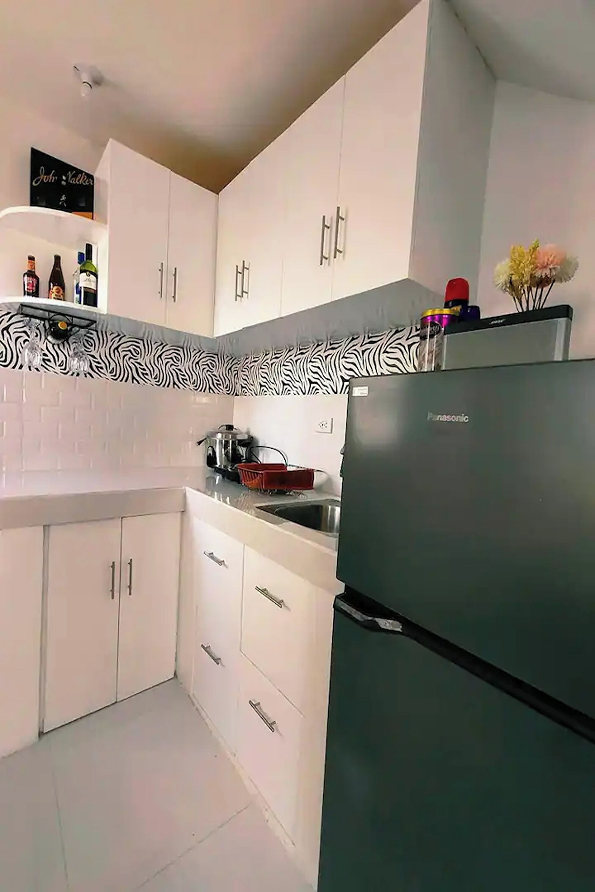 Shiella's Staycation House